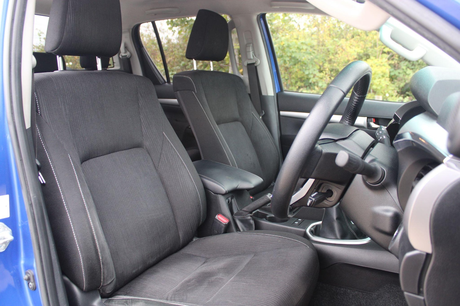 Used Toyota Hilux 2021 for sale - 76238909: Photo 4