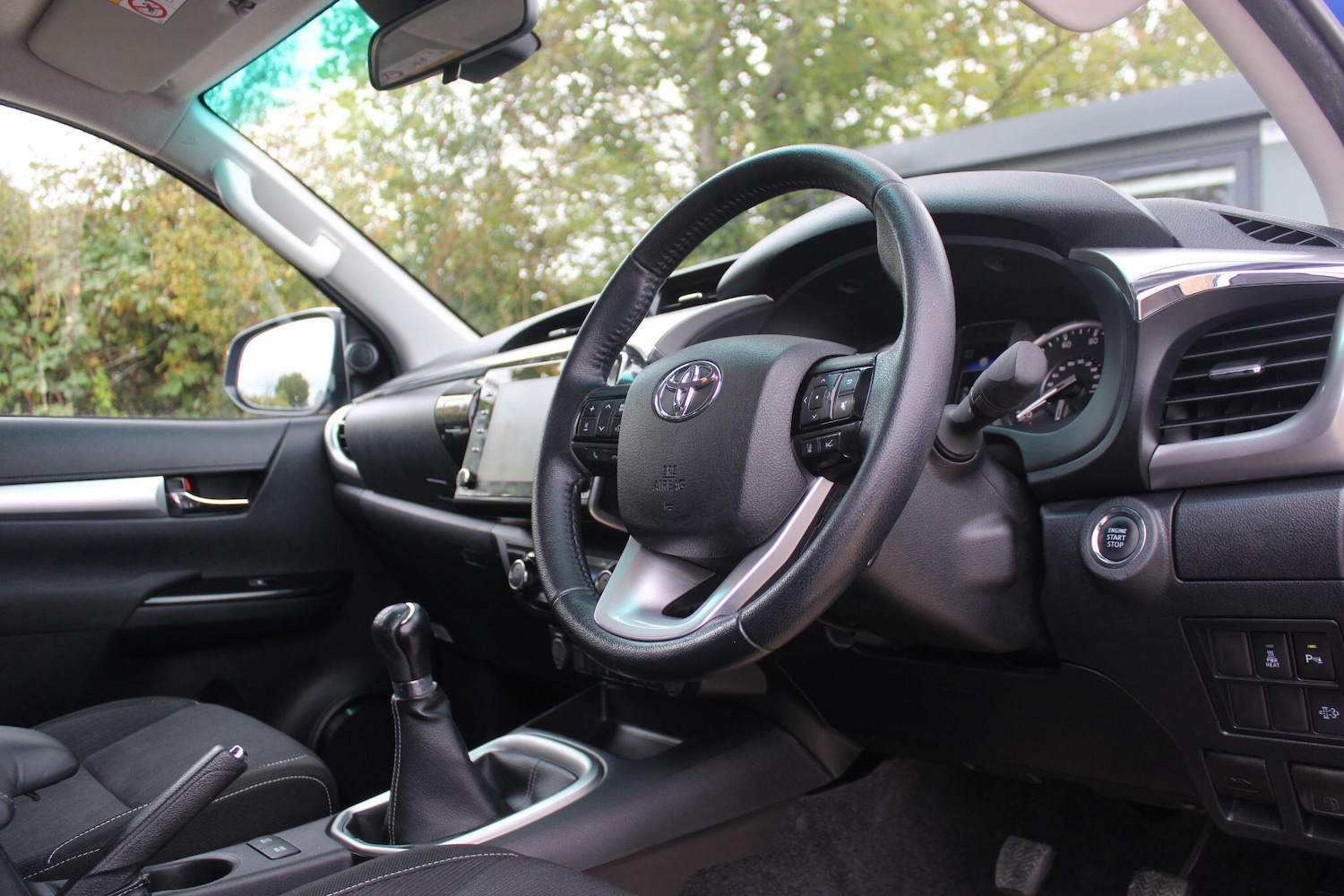 Used Toyota Hilux 2021 for sale - 76238909: Photo 5