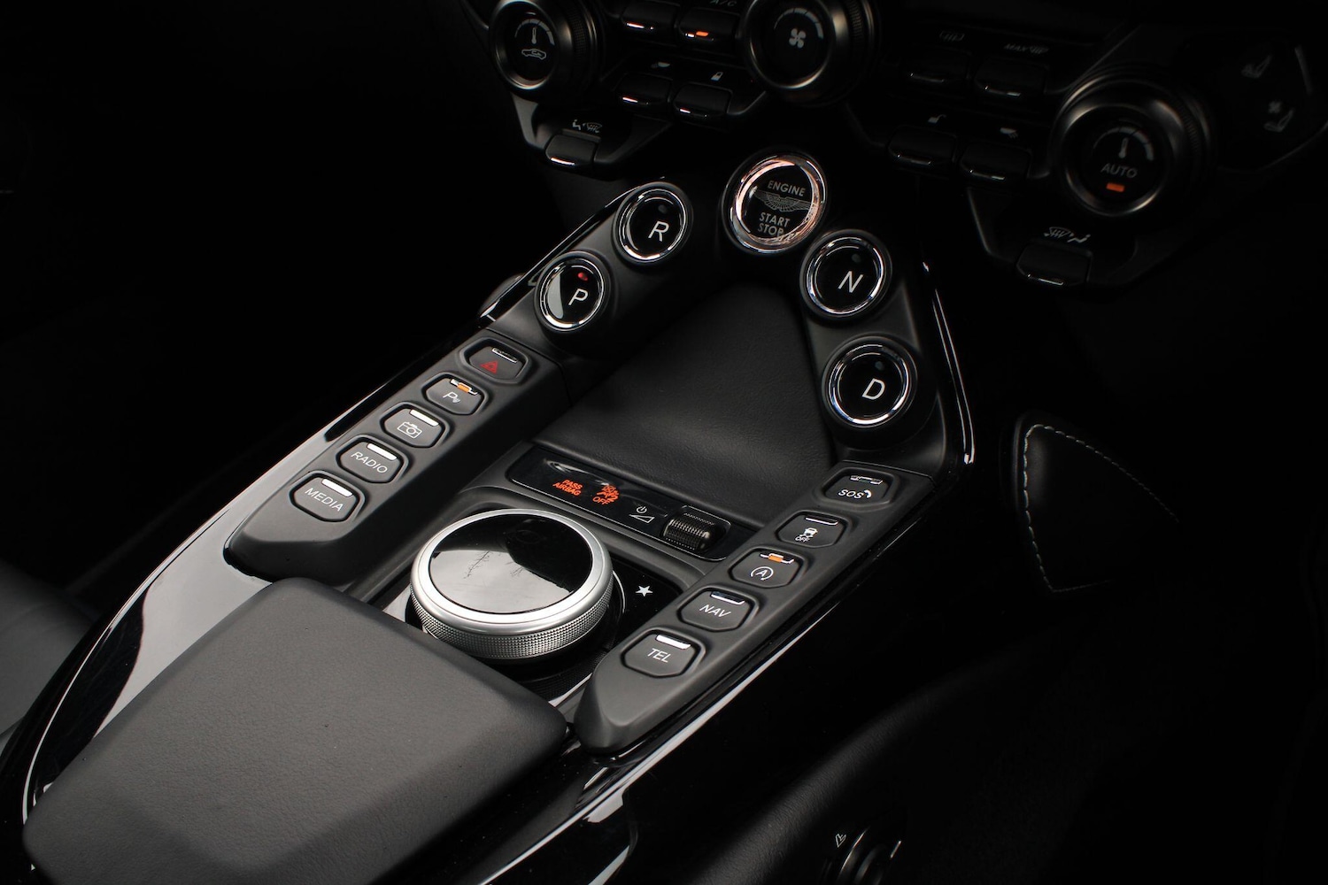 Used Aston Martin Vantage 2023 for sale - 77377481: Photo 30