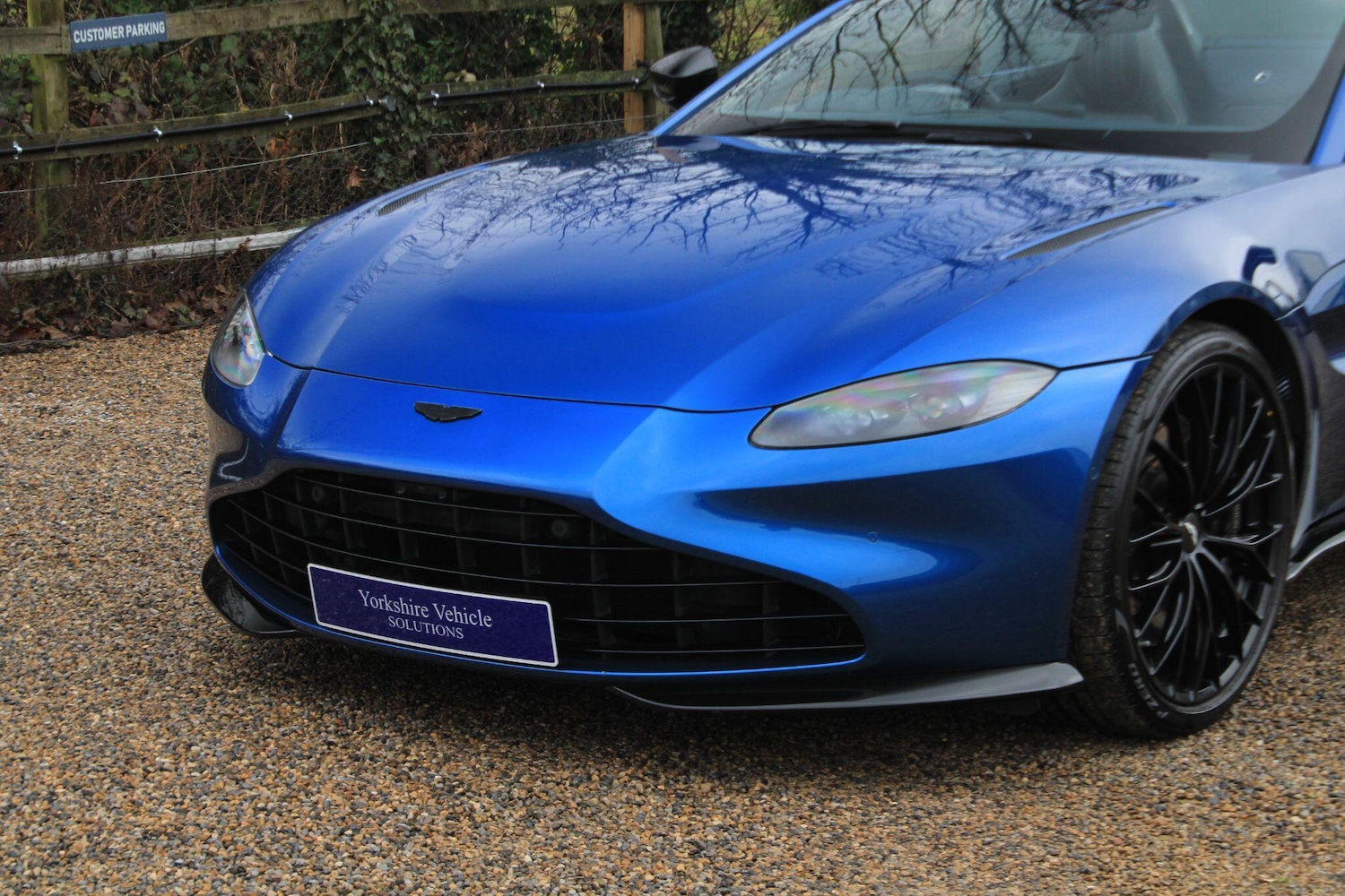 Used Aston Martin Vantage 2023 for sale - 77377481: Photo 51