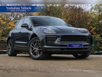 Used Porsche Macan 2022 for sale - 76512441: Photo