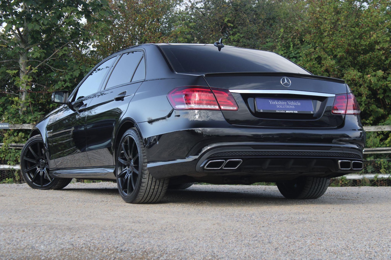 Used Mercedes-Benz E Class 2016 for sale - 77993719: Photo 3