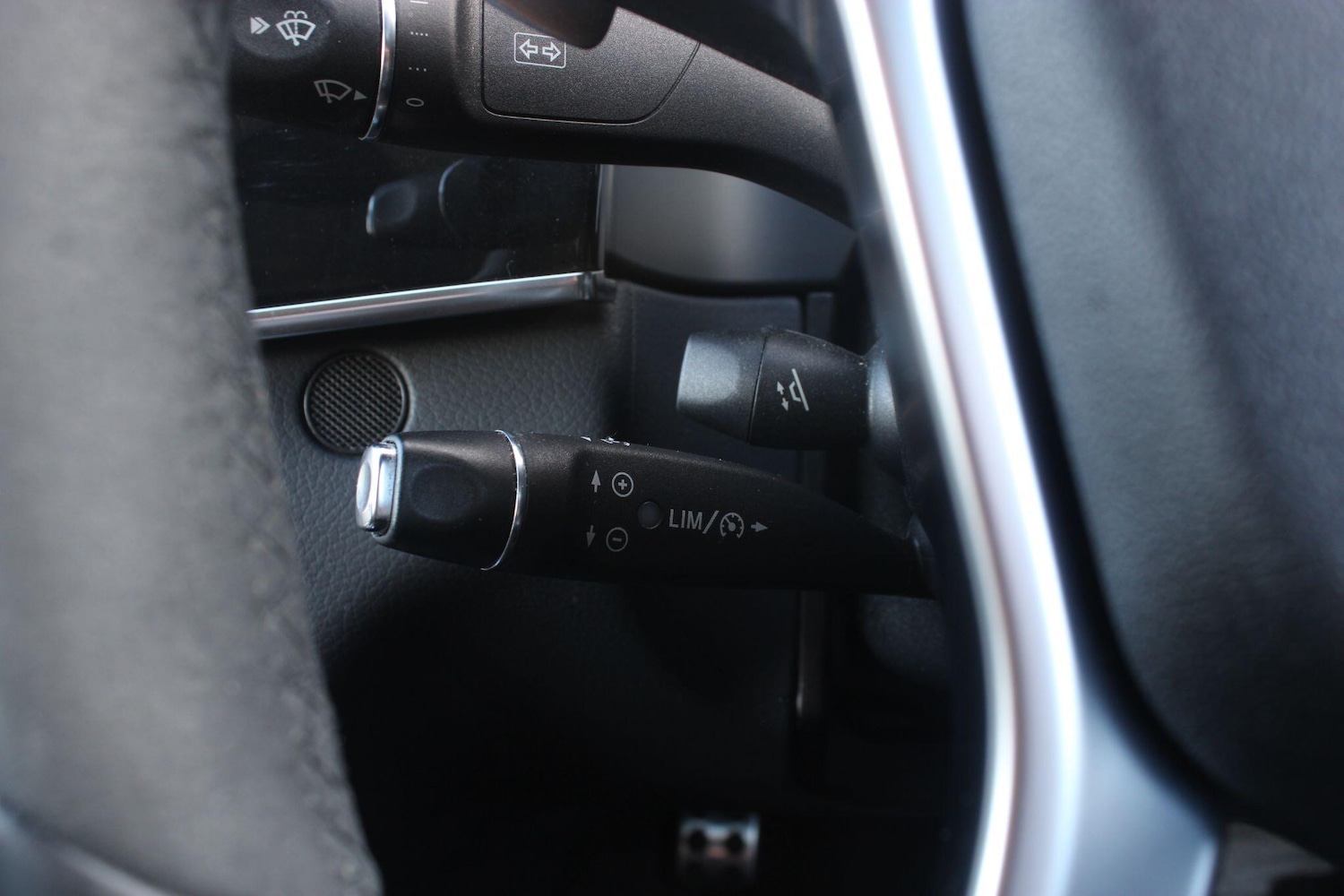 Used Mercedes-Benz E Class 2016 for sale - 77993719: Photo 32