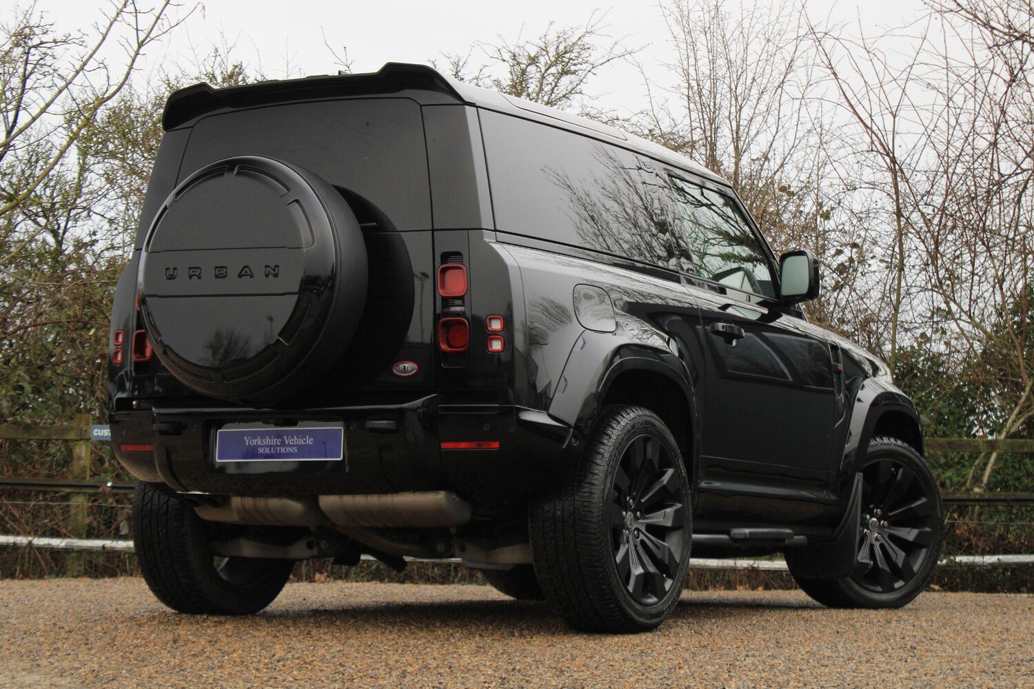 Used Land Rover Defender 90 for sale - 77549806: Photo 17