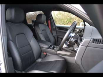 Used Porsche Cayenne 2019 for sale - 73917259: Photo