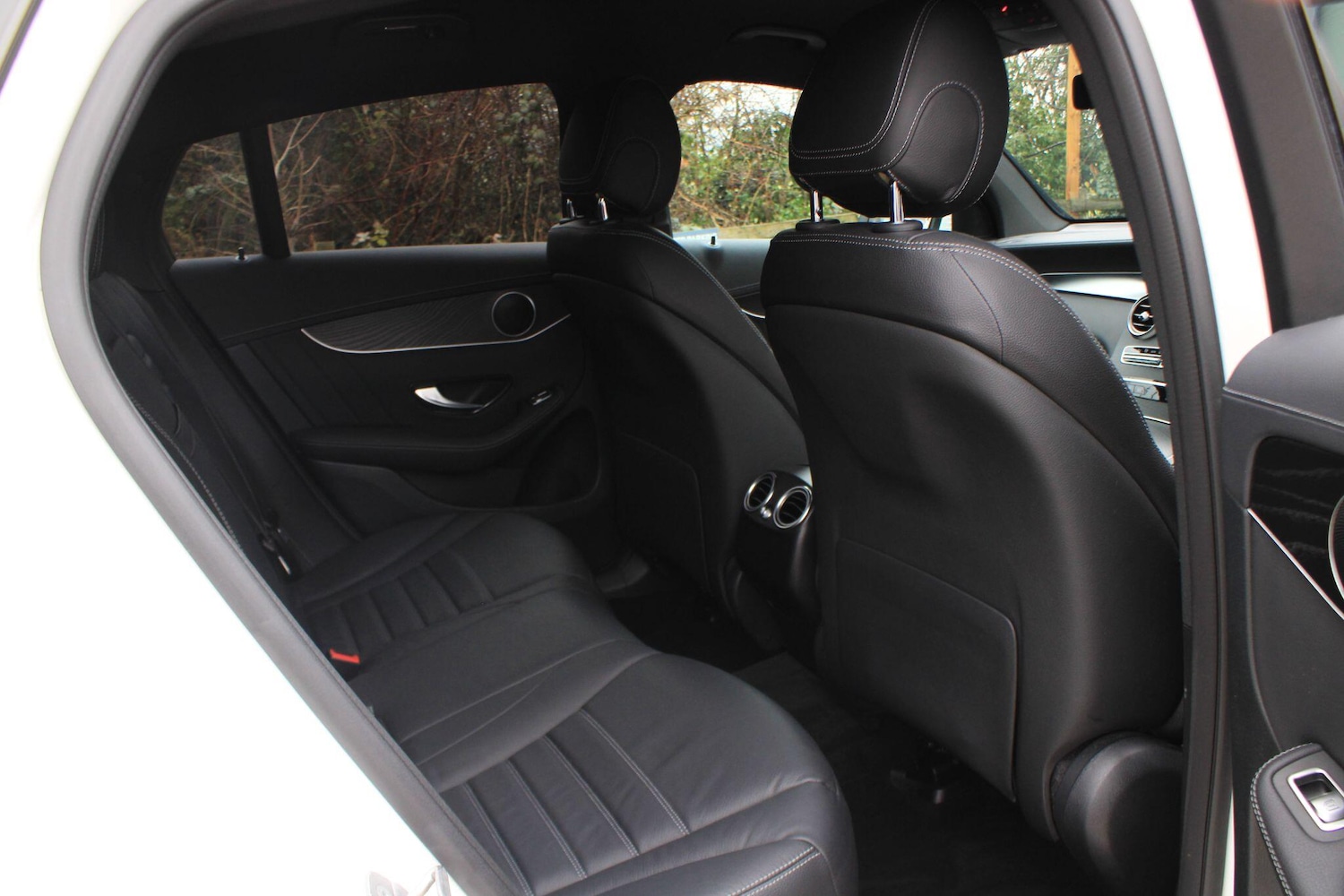 Used Mercedes-Benz GLC 2020 for sale - 77253998: Photo 10