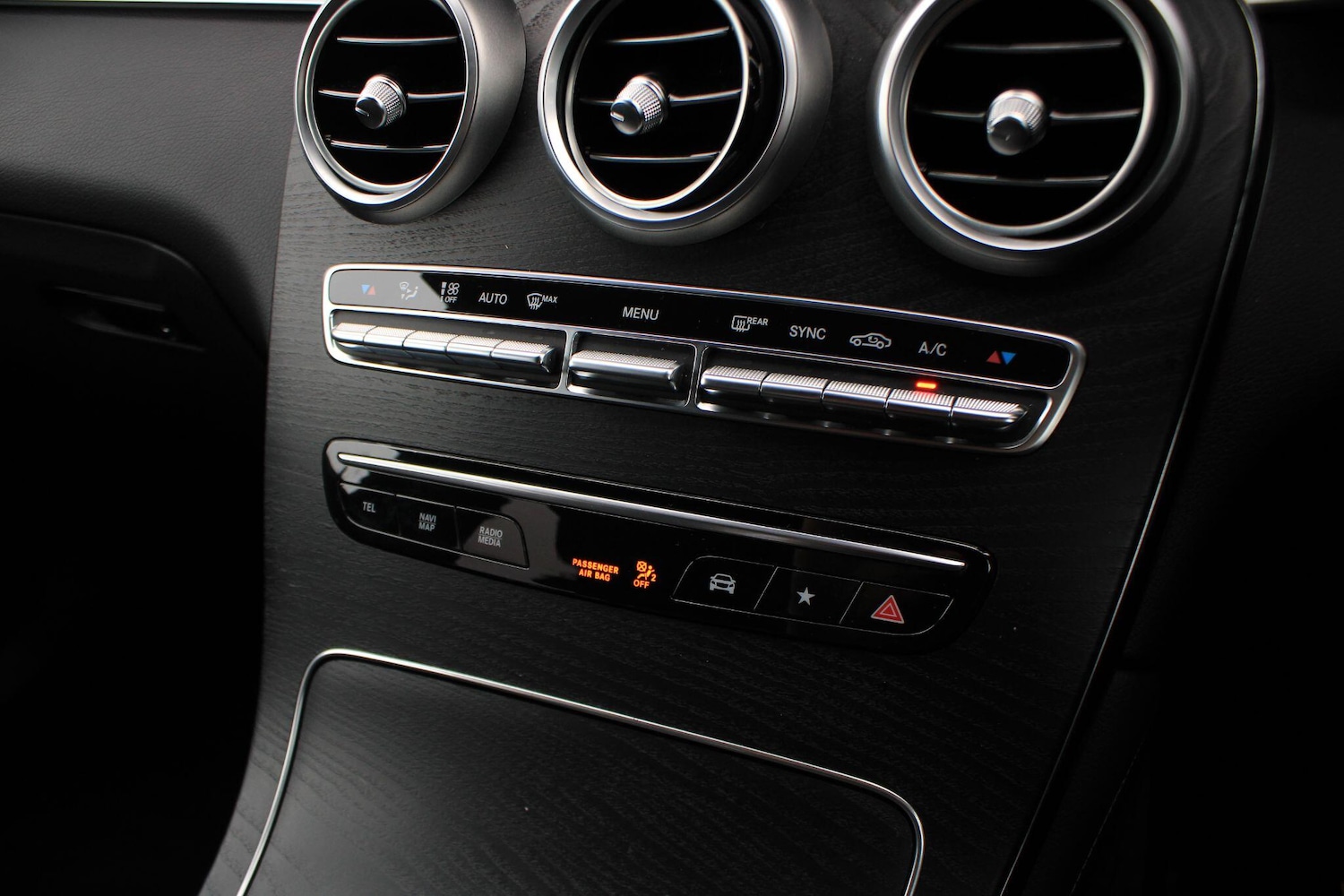 Used Mercedes-Benz GLC 2020 for sale - 77253998: Photo 18