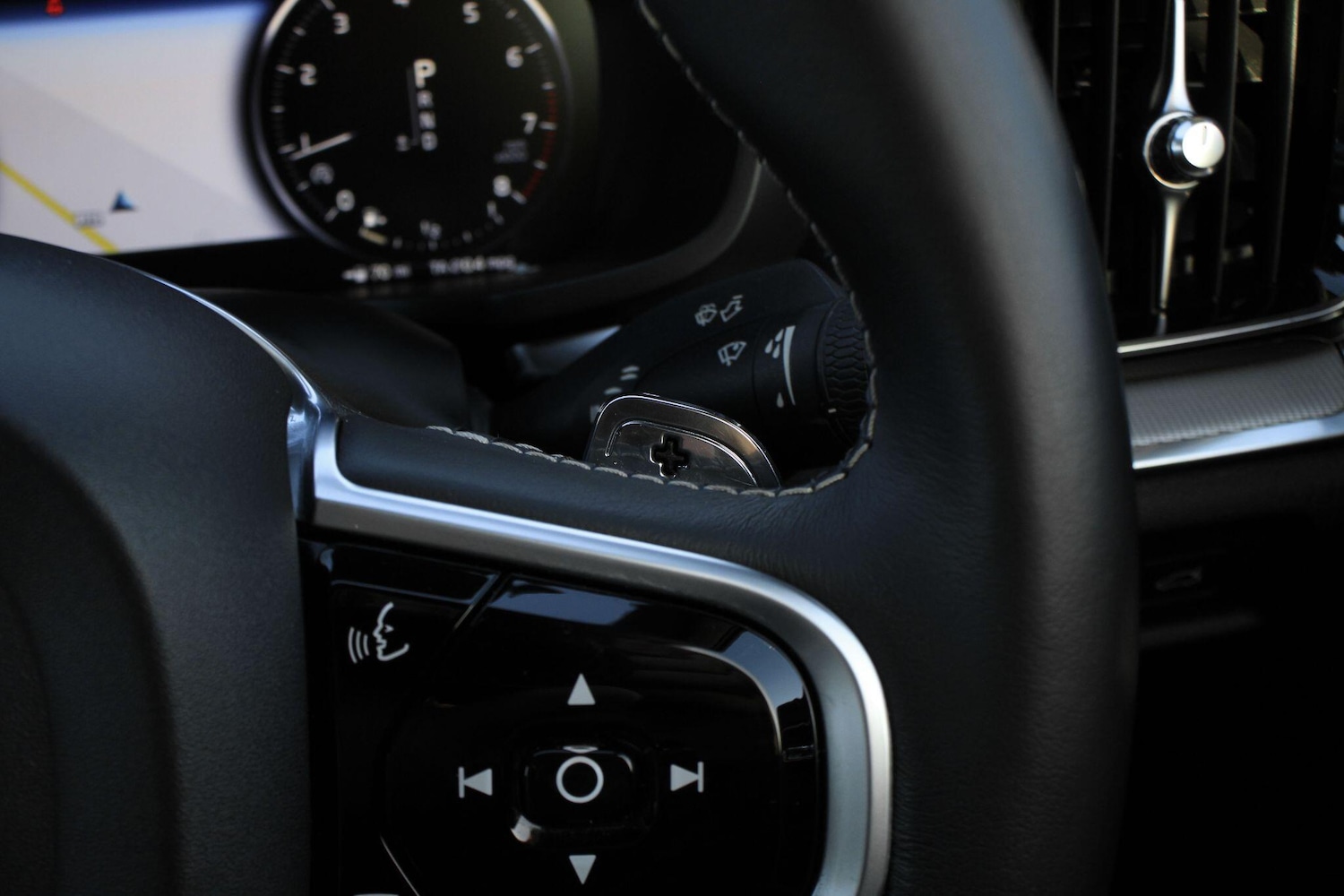 Used Volvo S60 2019 for sale - 76606950: Photo 38