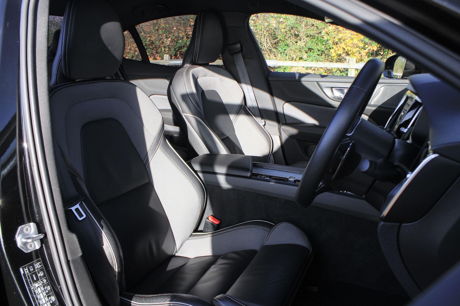 Used Volvo S60 2019 for sale - 76606950: Photo 4