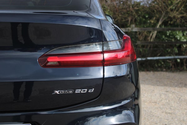 Used BMW X4 2018 for sale - 74187943: Photo 40