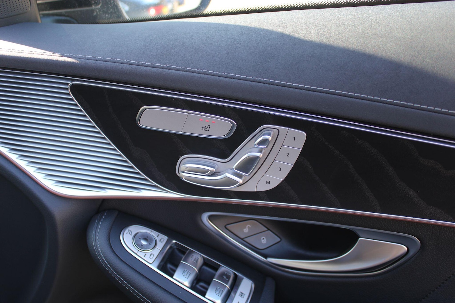 Used Mercedes-Benz EQC 2022 for sale - 77254798: Photo 27