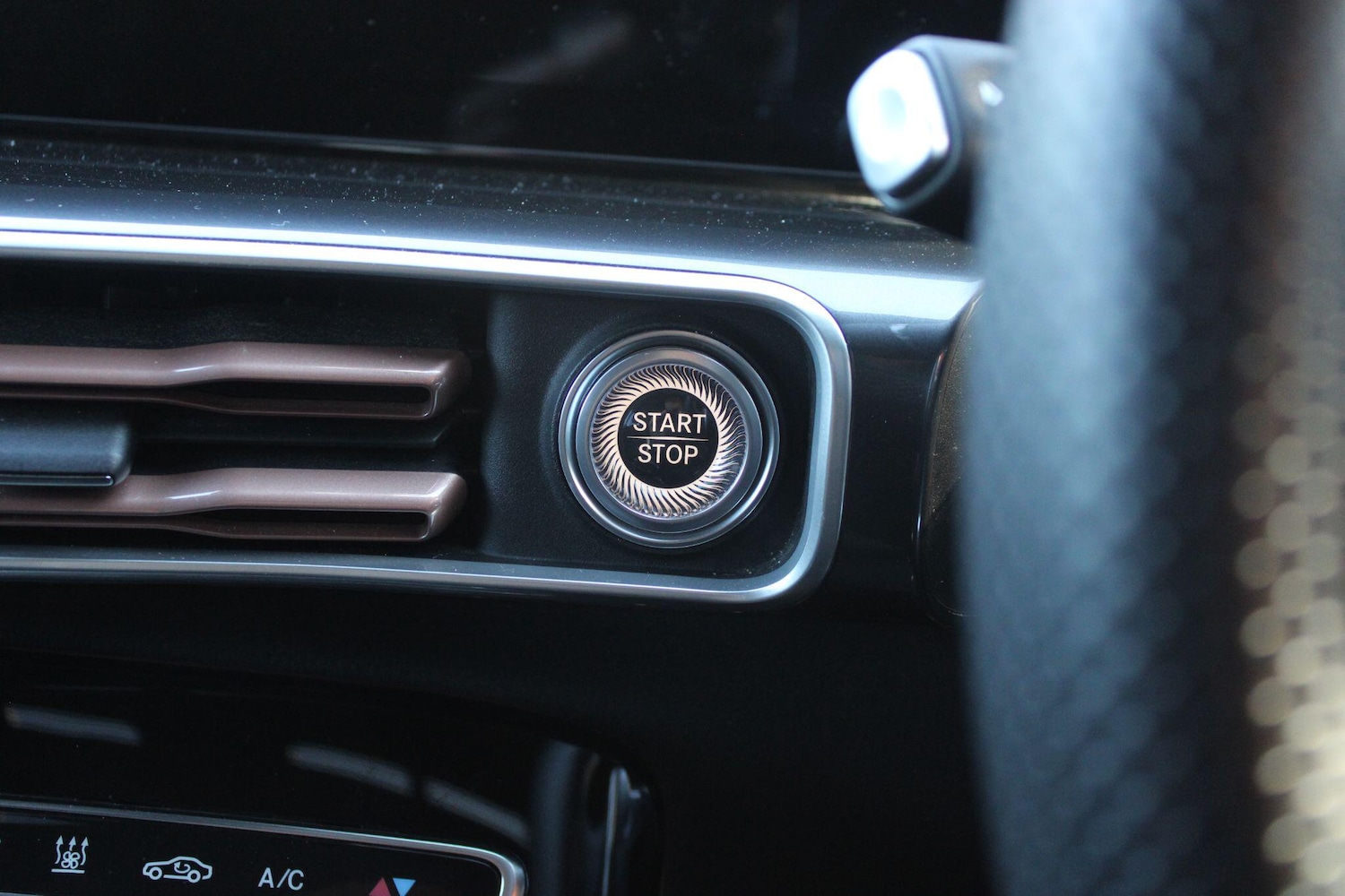 Used Mercedes-Benz EQC 2022 for sale - 77254798: Photo 33