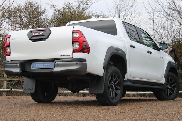 Used Toyota Hilux 2023 for sale - 73600205: Photo 17