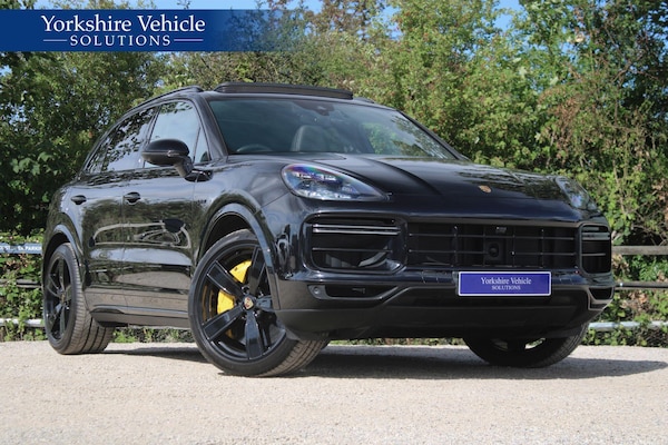 Used Porsche Cayenne 2019 for sale - 75708618: Photo 1