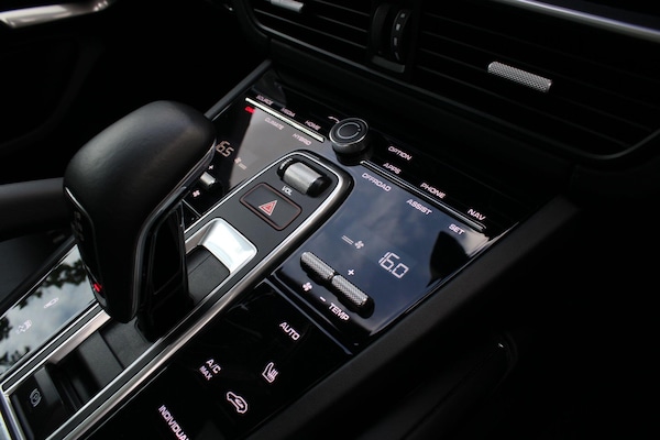 Used Porsche Cayenne 2019 for sale - 75708618: Photo 22