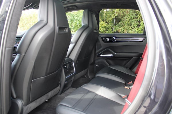Used Porsche Cayenne 2019 for sale - 75708618: Photo 24
