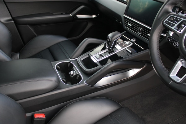 Used Porsche Cayenne 2019 for sale - 75708618: Photo 25