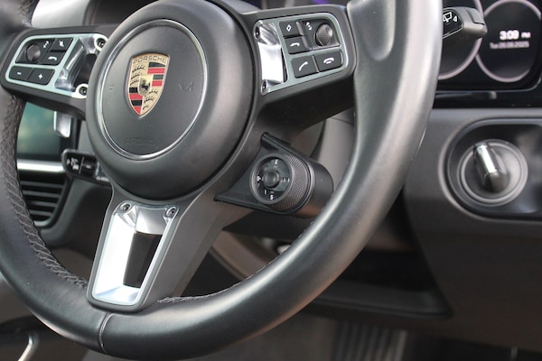 Used Porsche Cayenne 2019 for sale - 75708618: Photo 28