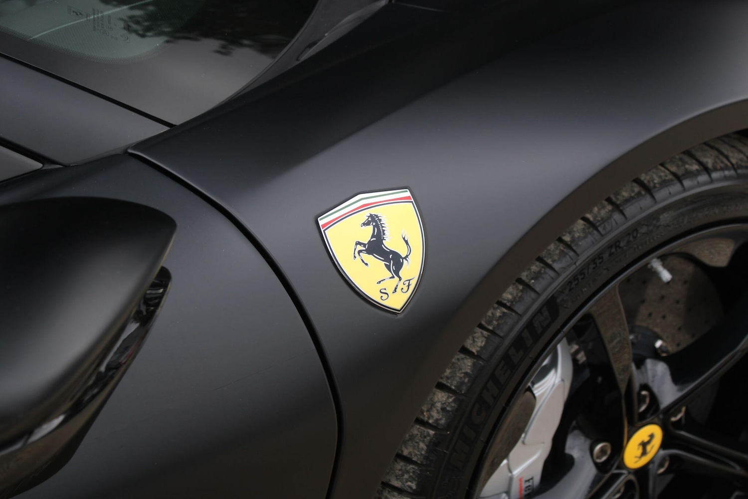 Used Ferrari SF90 Stradale 2021 for sale - 76987678: Photo 10