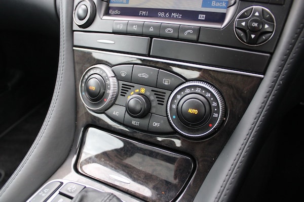 Used Mercedes-Benz SL 2007 for sale - 73788918: Photo 18