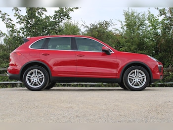 Used Porsche Cayenne 2015 for sale - 75508423: Photo