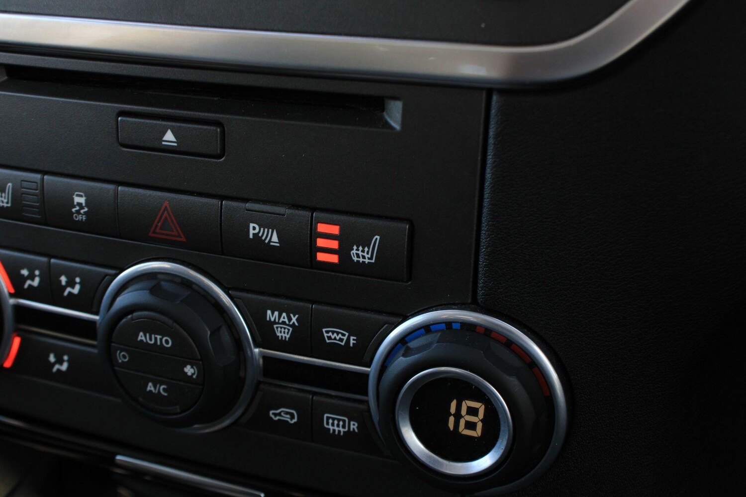 Used Land Rover Discovery 2016 for sale - 78115862: Photo 26