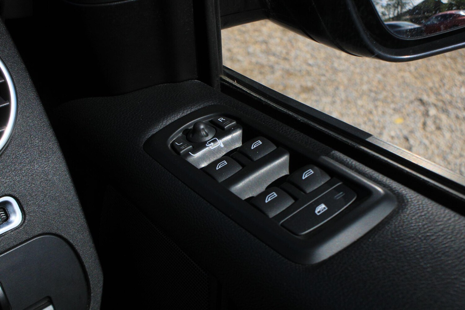 Used Land Rover Discovery 2016 for sale - 78115862: Photo 35