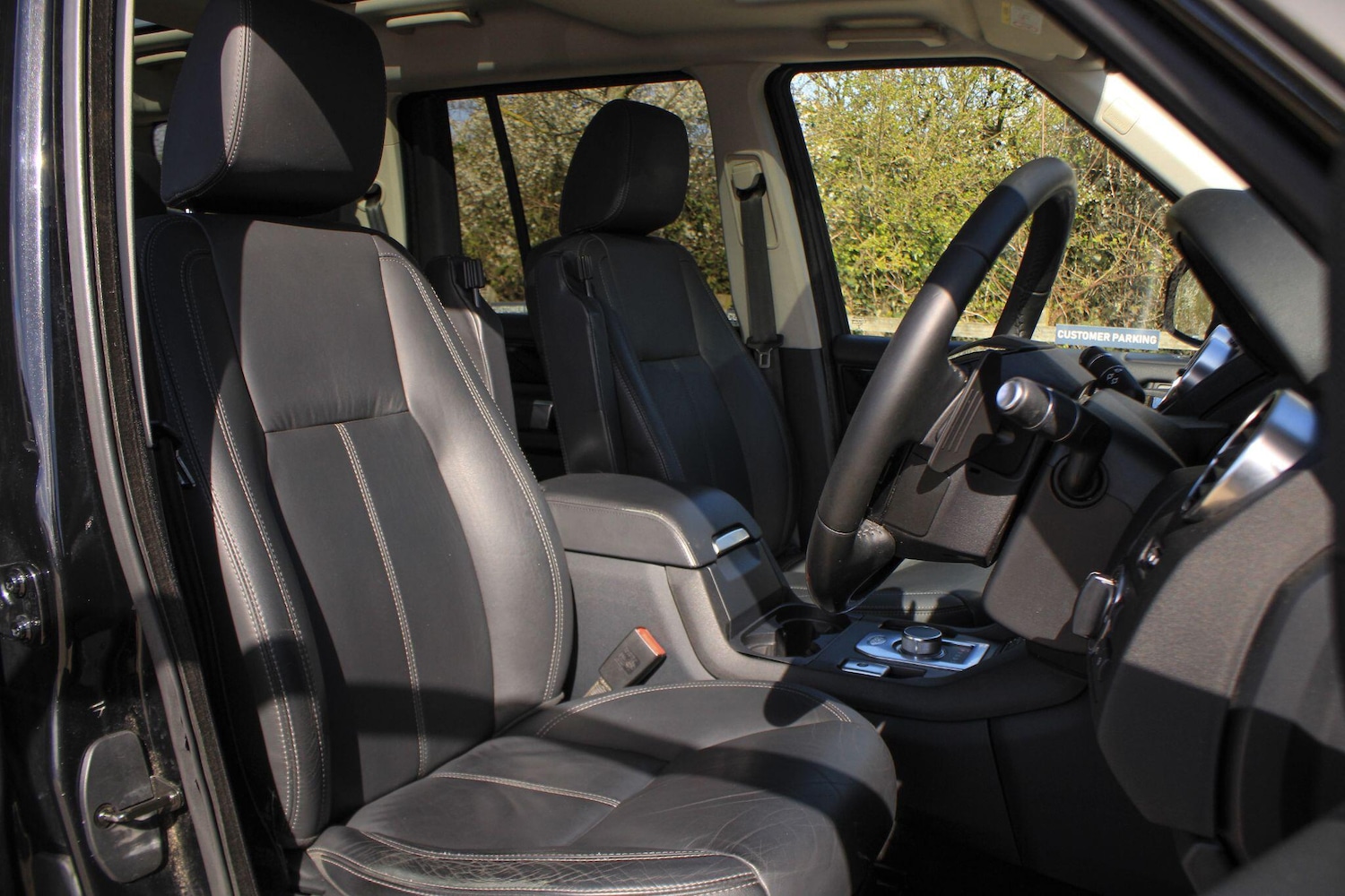 Used Land Rover Discovery 2016 for sale - 78115862: Photo 4