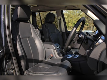 Used Land Rover Discovery 2016 for sale - 78115862: Photo