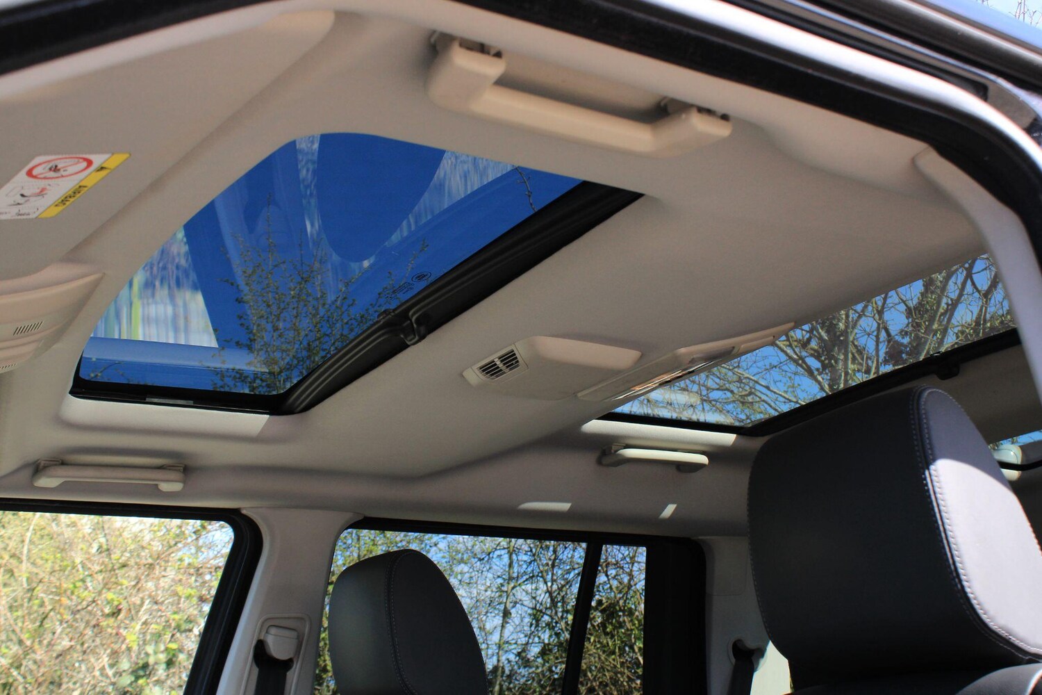 Used Land Rover Discovery 2016 for sale - 78115862: Photo 6