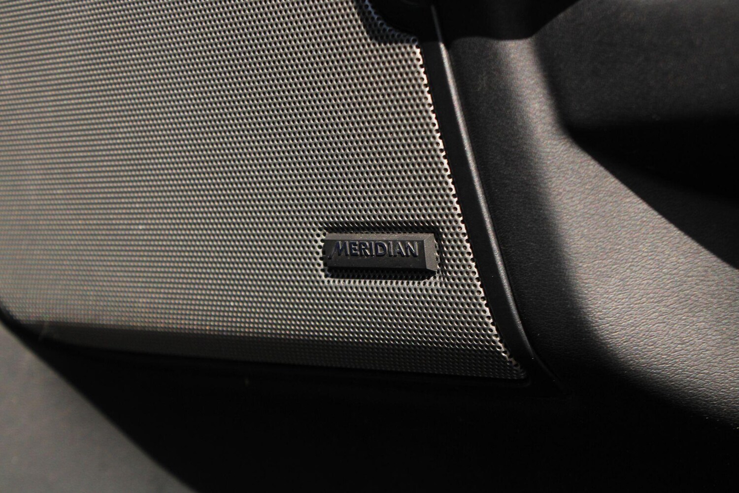 Used Land Rover Discovery 2016 for sale - 78115862: Photo 7