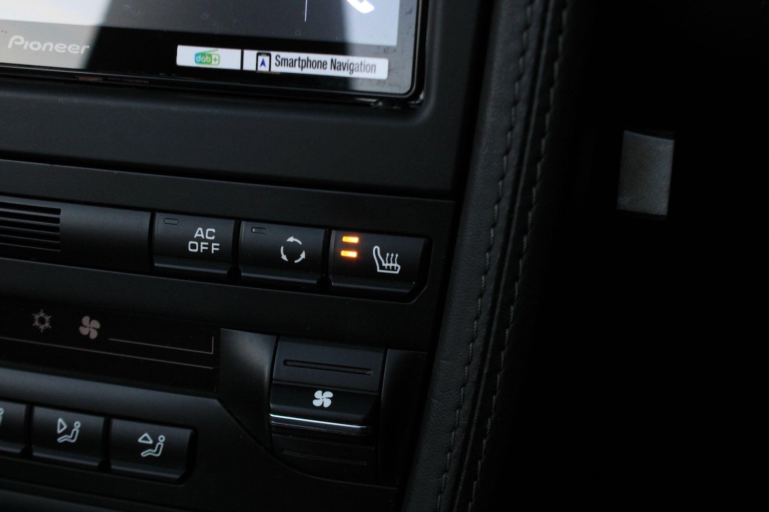 Used Porsche 911 for sale - 77131236: Photo 25