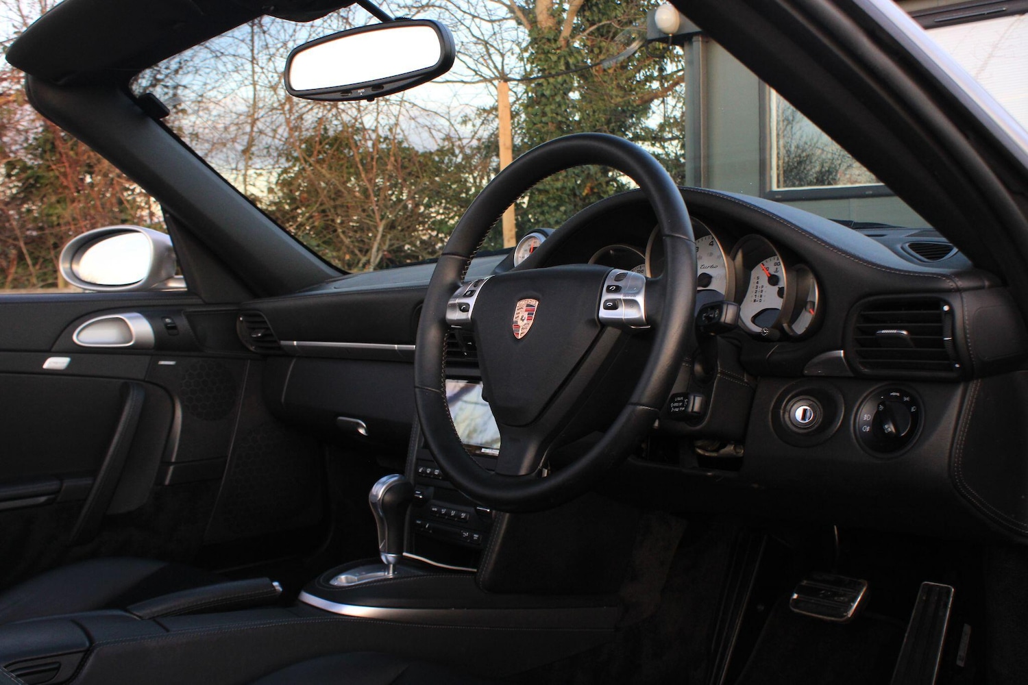 Used Porsche 911 for sale - 77131236: Photo 4