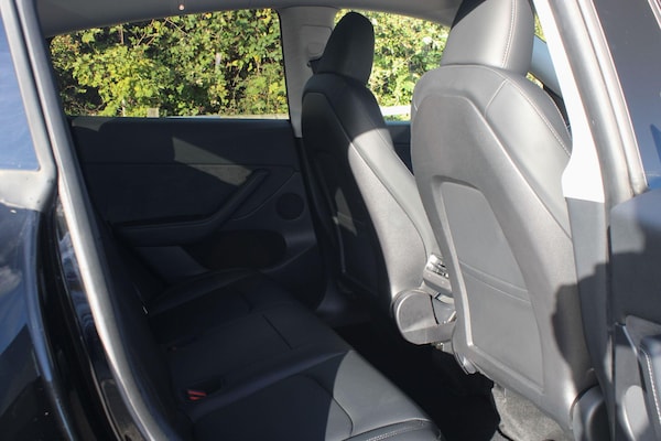 Used Tesla Model Y 2022 for sale - 76213860: Photo 11
