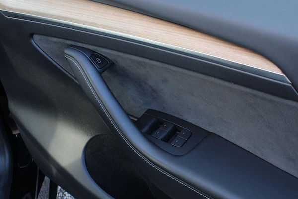 Used Tesla Model Y 2022 for sale - 76213860: Photo 32