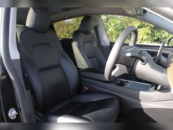 Used Tesla Model Y 2022 for sale - 76213860: Photo 4