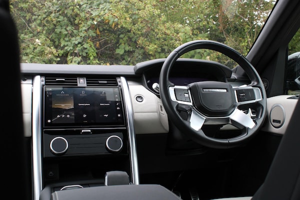 Used Land Rover Discovery 2022 for sale - 76166587: Photo 10