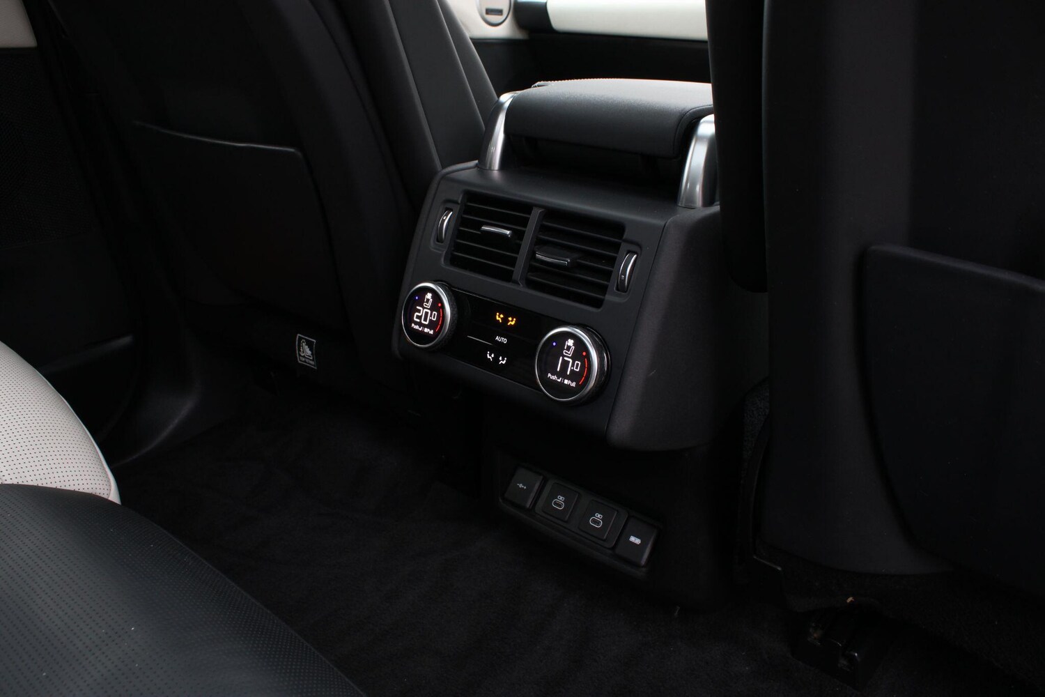 Used Land Rover Discovery 2022 for sale - 76166587: Photo 24