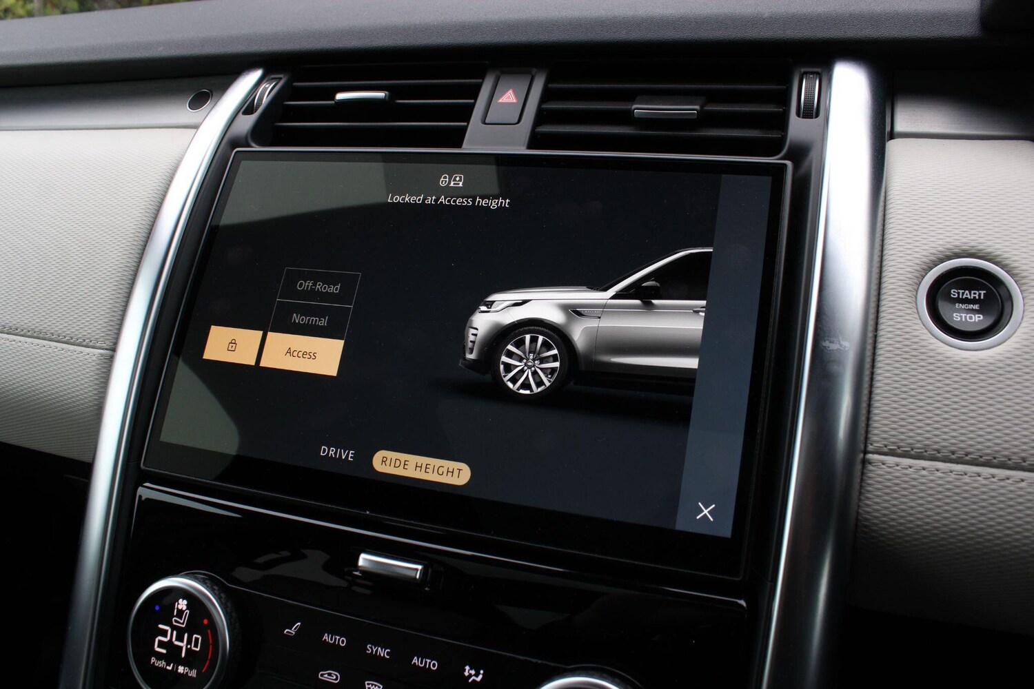 Used Land Rover Discovery 2022 for sale - 76166587: Photo 31