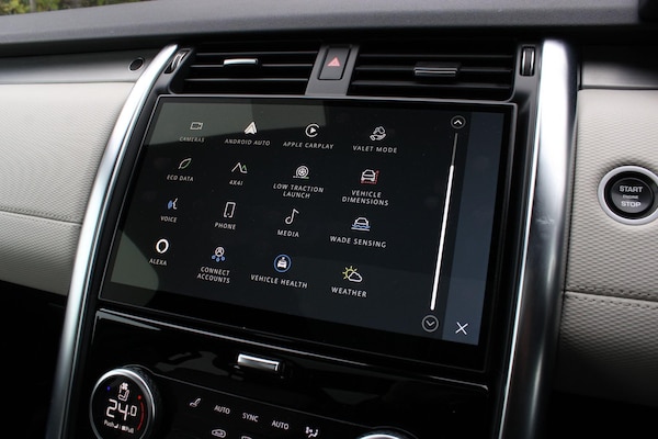 Used Land Rover Discovery 2022 for sale - 76166587: Photo 32