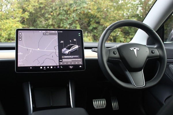 Used Tesla Model 3 2019 for sale - 76215230: Photo 10