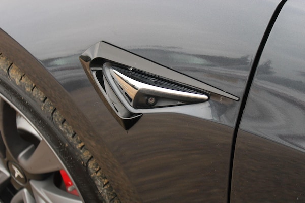 Used Tesla Model 3 2019 for sale - 76215230: Photo 35