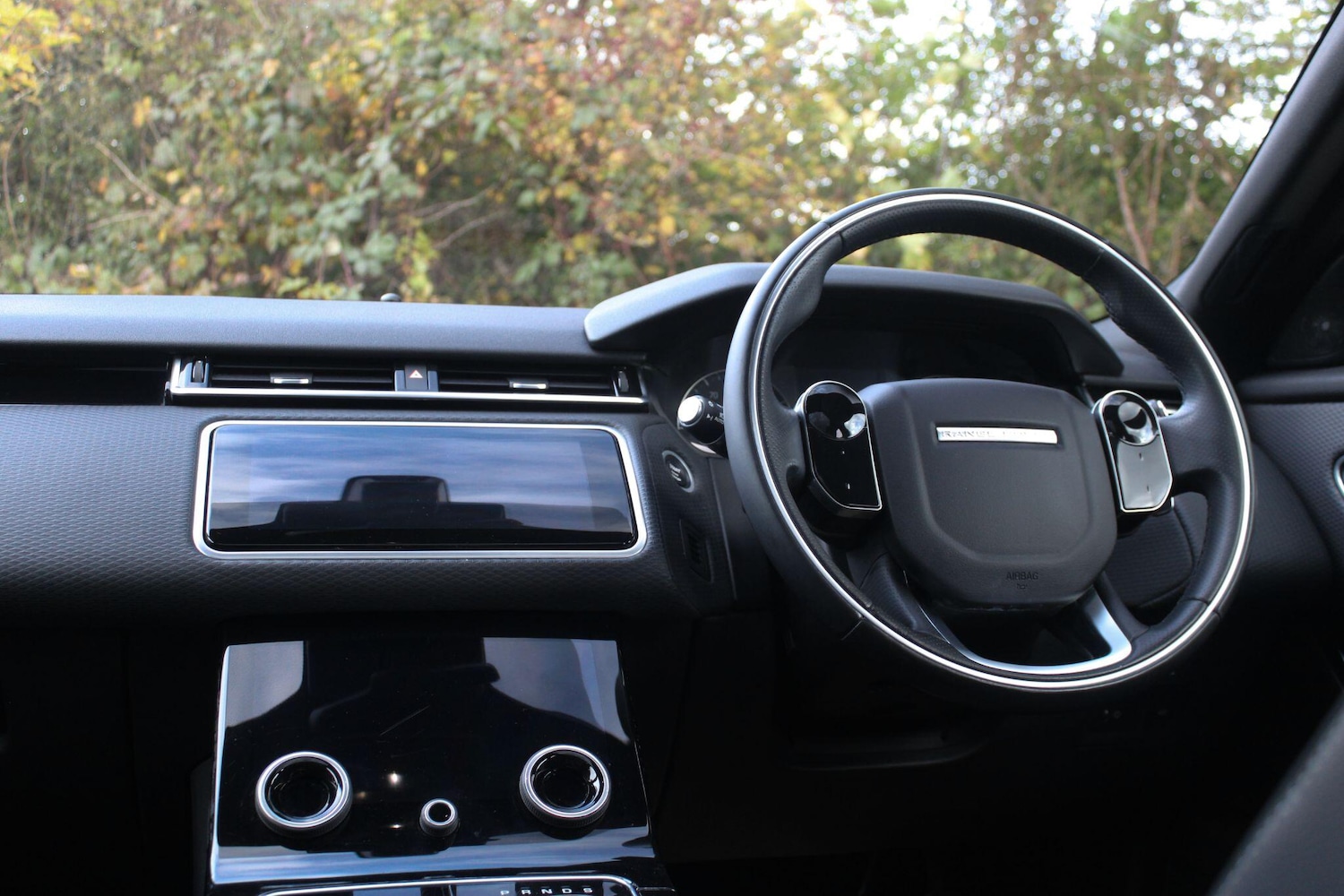 Used Land Rover Range Rover Velar 2019 for sale - 76408721: Photo 9