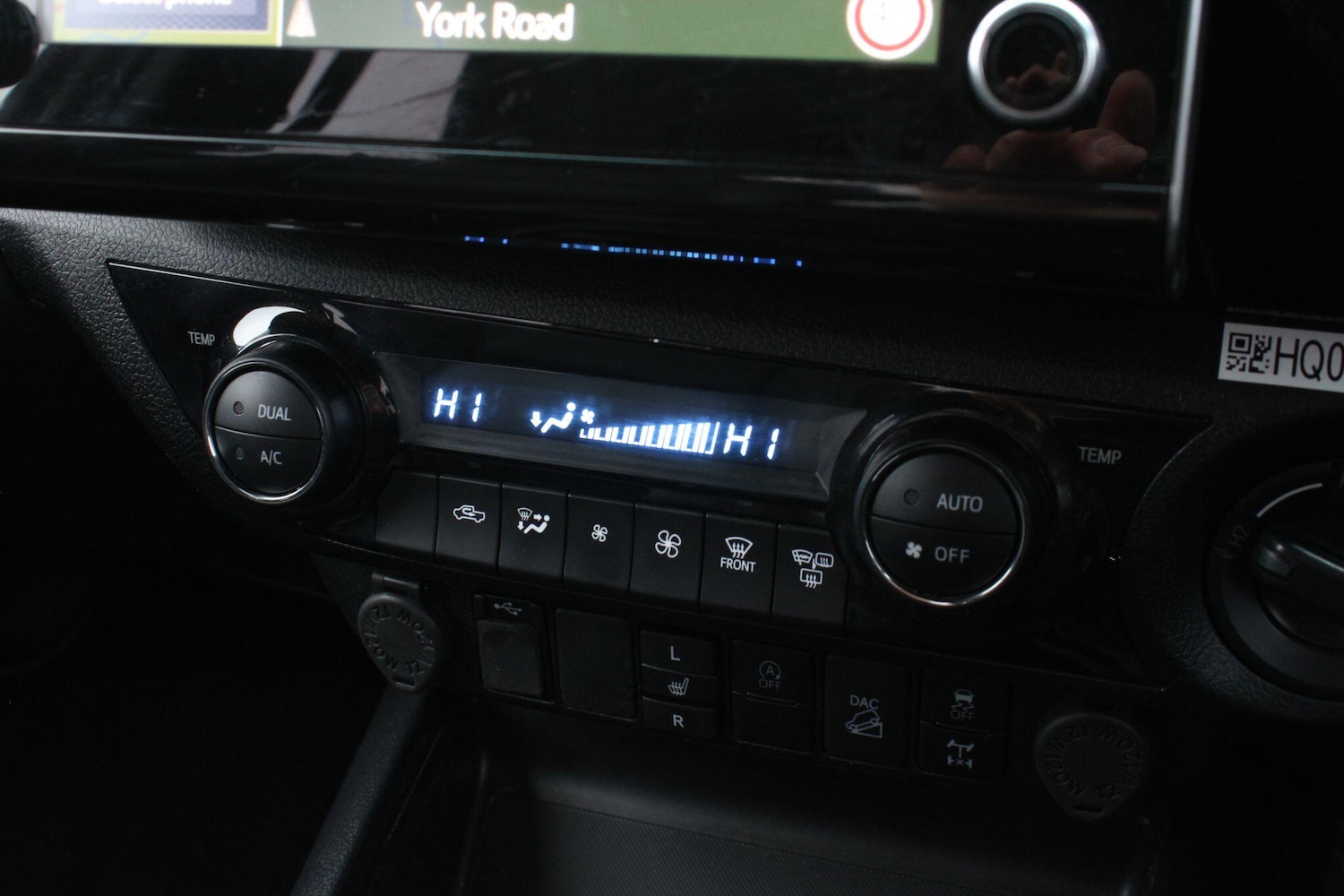 Used Toyota Hilux 2023 for sale - 77144338: Photo 20