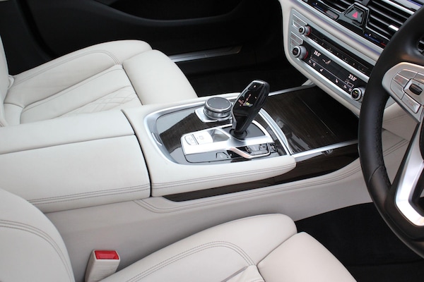 Used BMW 7 Series 2018 for sale - 76296046: Photo 23