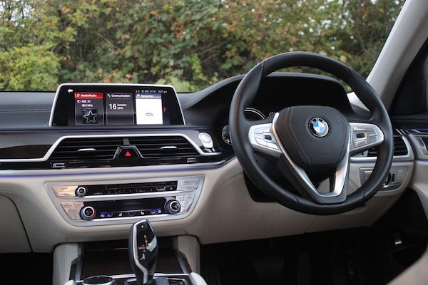 Used BMW 7 Series 2018 for sale - 76296046: Photo 8