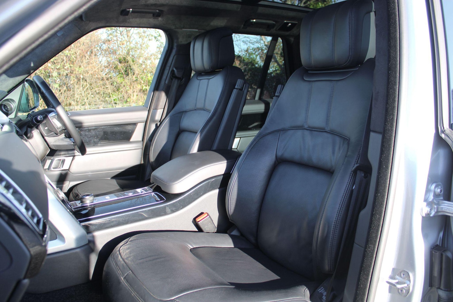 Used Land Rover Range Rover 2019 for sale - 76997589: Photo 17