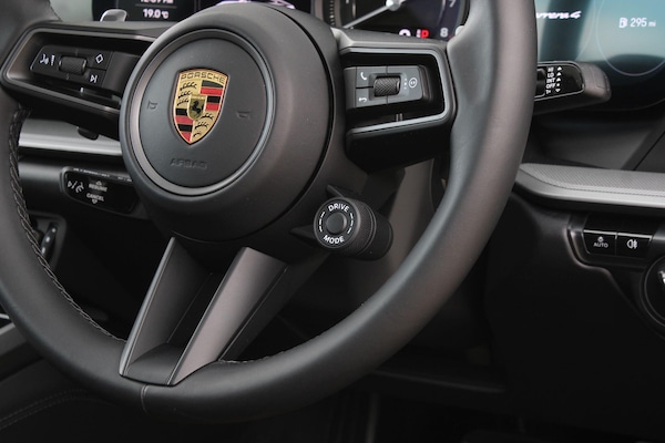 Used Porsche 911 for sale - 75531664: Photo 33
