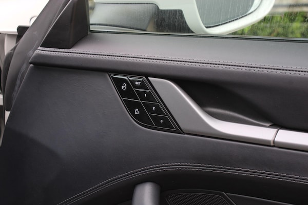 Used Porsche 911 for sale - 75531664: Photo 34