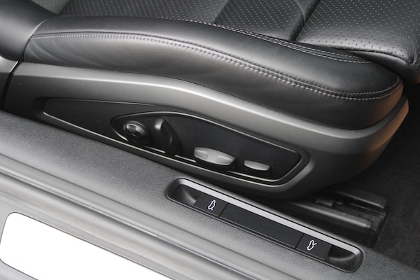 Used Porsche 911 for sale - 75531664: Photo 35